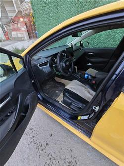 تۆیۆتا کۆرۆلا